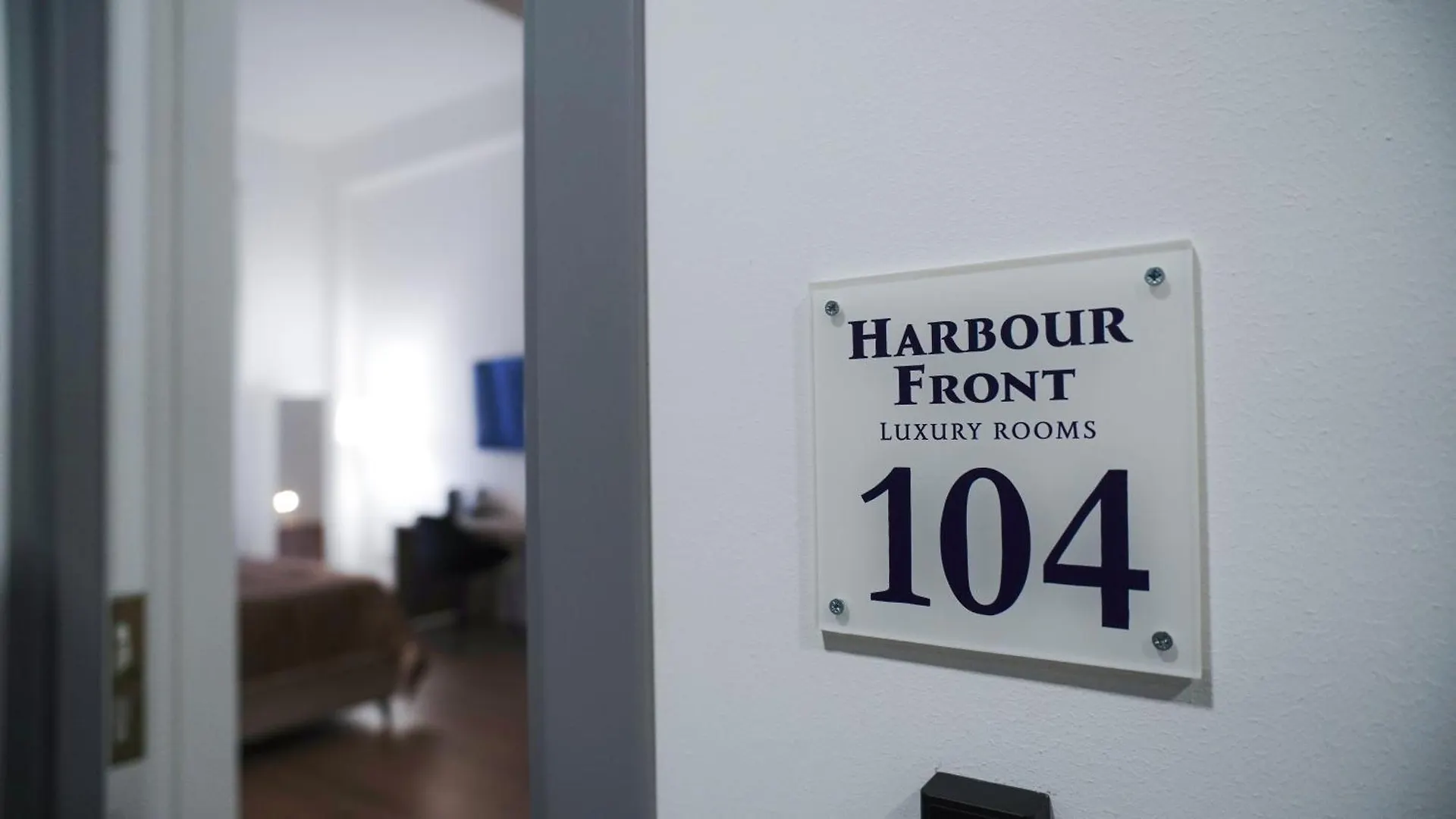 Harbour Front - Luxury Rooms Palermo Bed & Breakfast