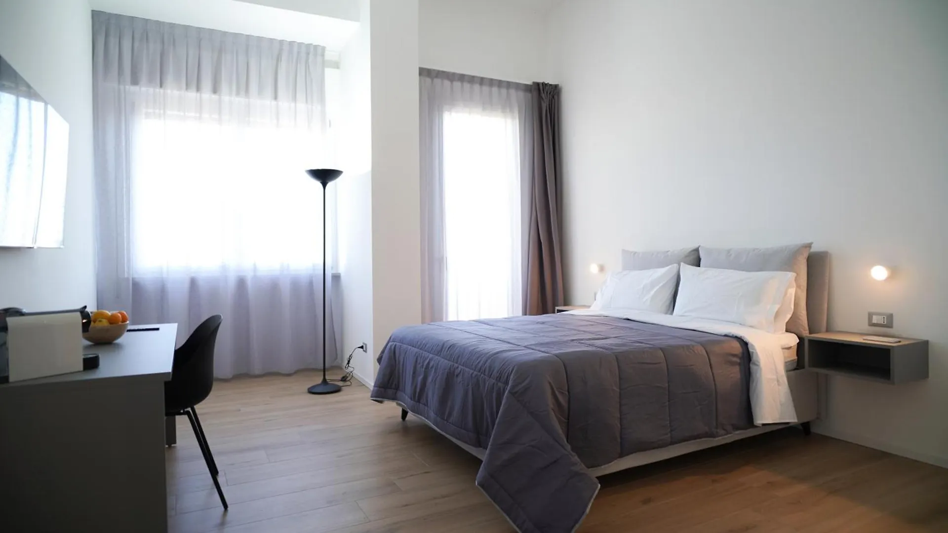Harbour Front - Luxury Rooms Palermo Bed & Breakfast